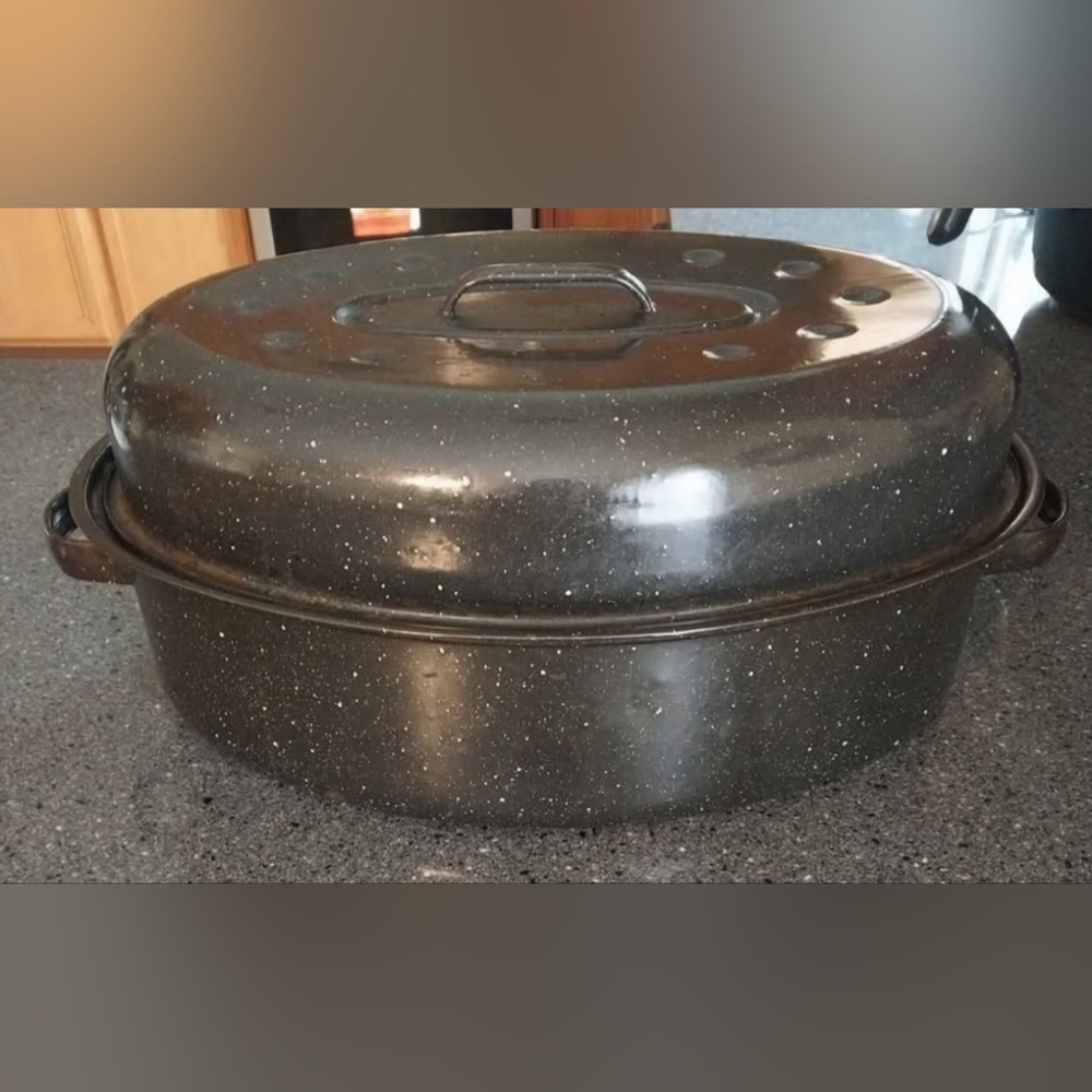 Vintage Enamelware Black Roasting Pan  (16x12)